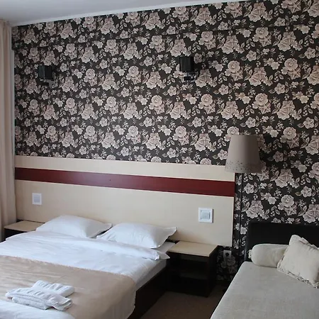 فندق Napoli 3*