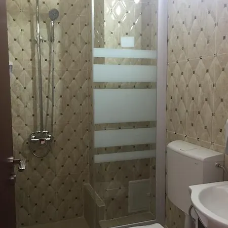 Napoli 3* مامايا