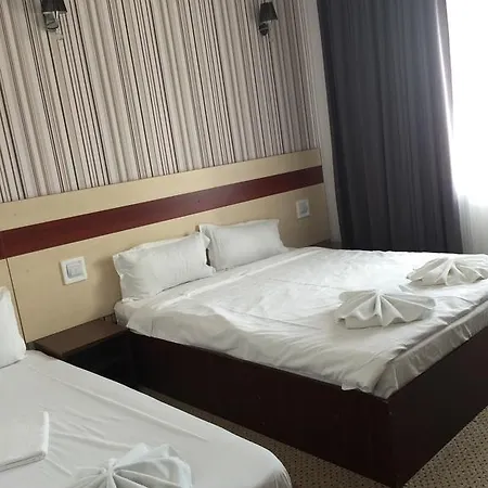 Hotel Napoli 3*